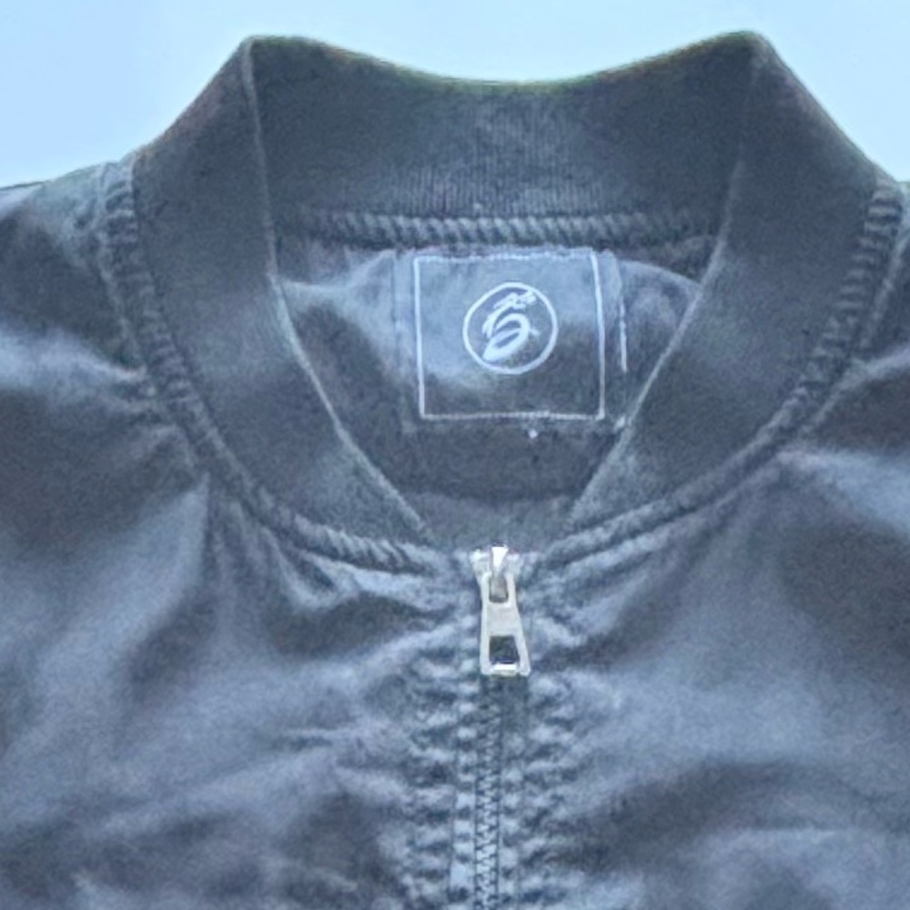 Jacket - Picture 10 of 13